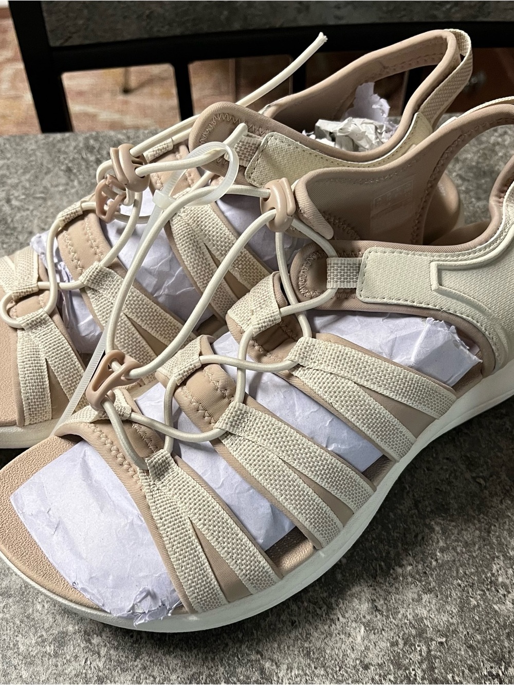 Clarks Cloudsteppers Mira Mabel Women's Strappy Sandals size 10